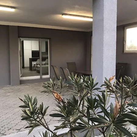 Exclusive Apartment Bihac Exterior photo